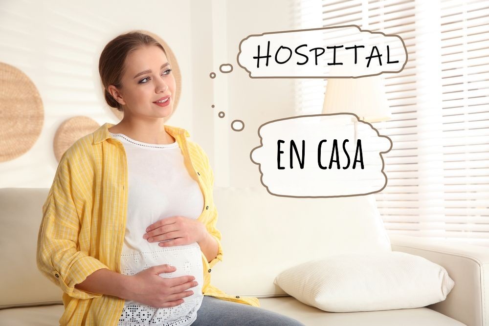 mujer embarazada pensando de un nacimiento en casa o el hospital